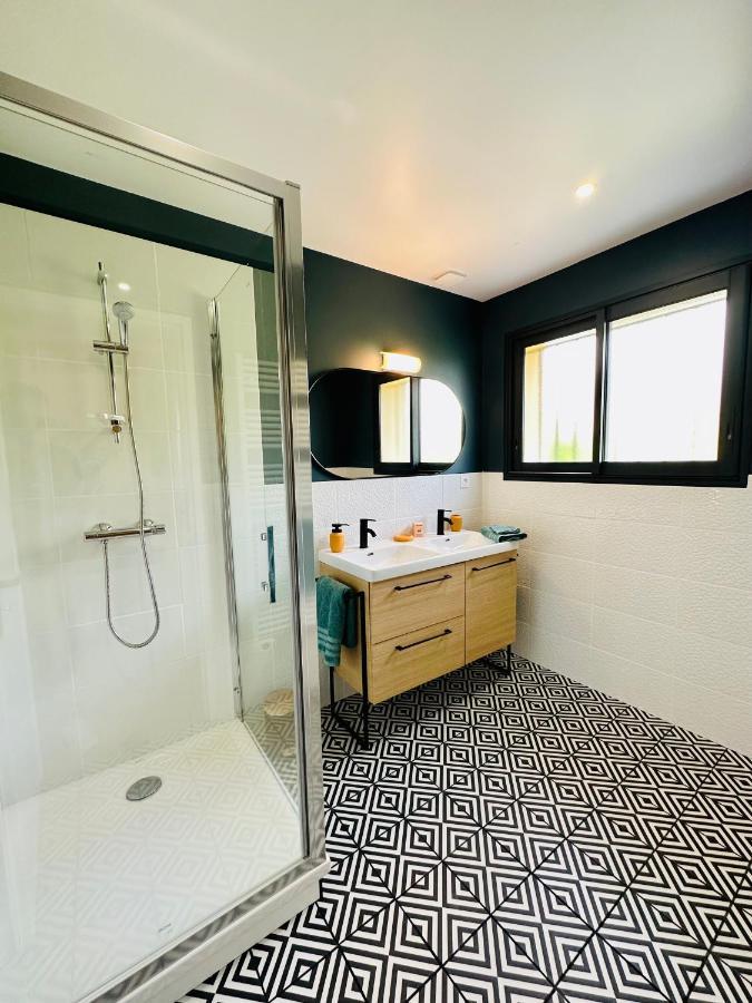 La Halte Occitane - Classe 3 Etoiles - Pour 6 Personnes, 3 Chambres, Parking, Terrasse, Tout Inclus モントーバン エクステリア 写真